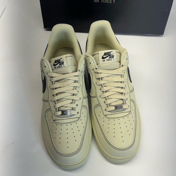 Nike Air Force 1 '07 LV8 Light Khaki/Black AF1 men’s 10 - Picture 6 of 7